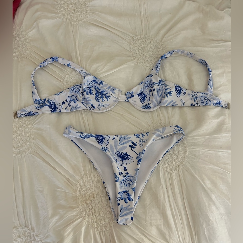 Blue floral bikini